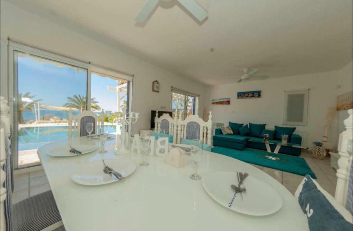 34 Beach Villa Paphos ภายนอก รูปภาพ